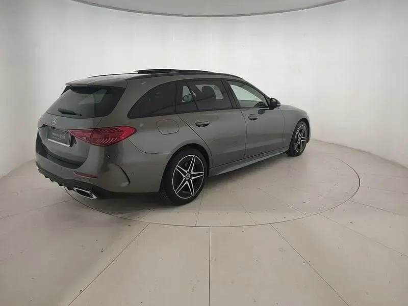 Nuova Mercedes 300 Advanced 312 CV (229 kW) 2025 Grigio Station wagon