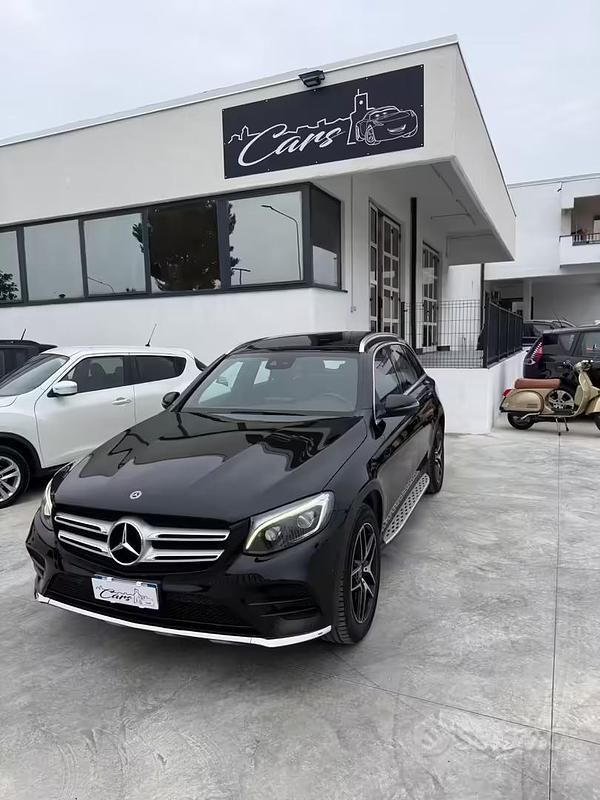 Usata Mercedes GLC250 Exclusive 204 CV (150 kW) 2018 Nero SUV