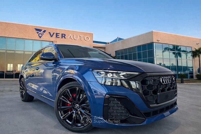 Nuova Audi Q8 S-Line 286 CV (210 kW) 2026 Blu SUV