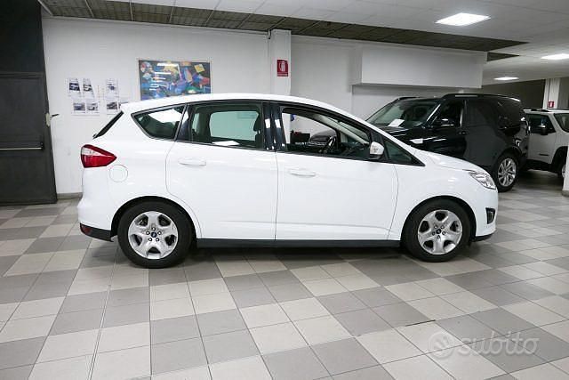 Usata Ford C-MAX 101 CV (74 kW) 2014 Bianco Monovolume