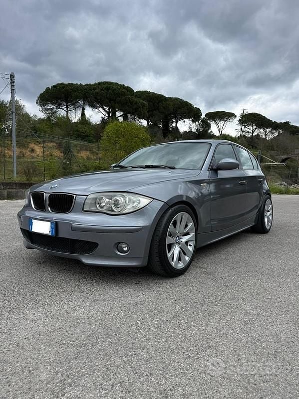 Usata BMW 120 M Sport 163 CV (119 kW) 2005 Grigio Utilitaria