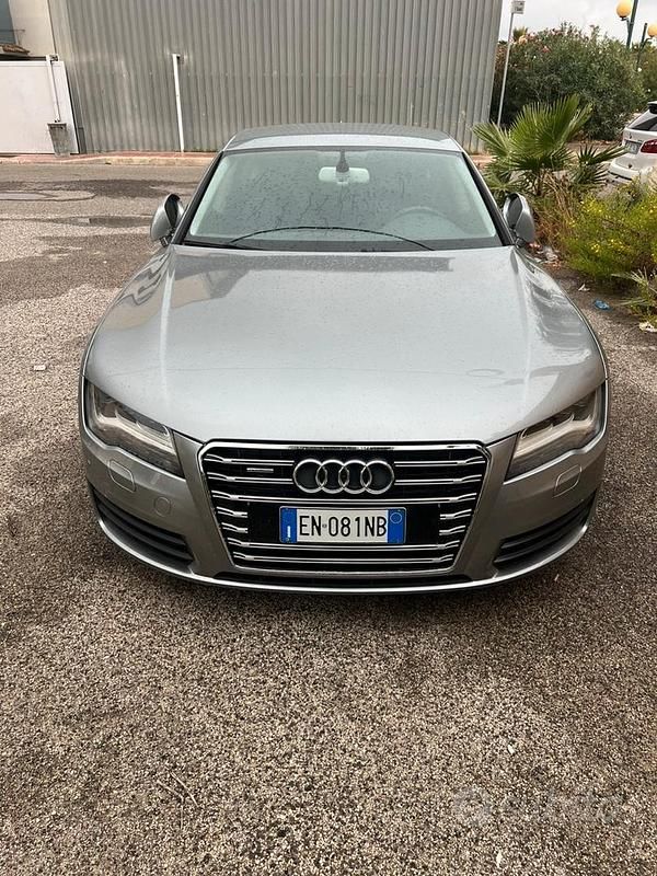 Usata Audi A7 245 CV (180 kW) 2012 Grigio Utilitaria