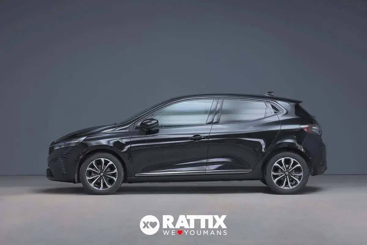 Usata Renault Clio V Techno 91 CV (66 kW) 2025 Nero etoile' Berlina