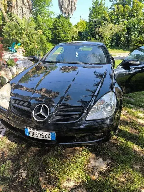 Usata Mercedes SLK200 163 CV (119 kW) 2004 Nero Cabrio