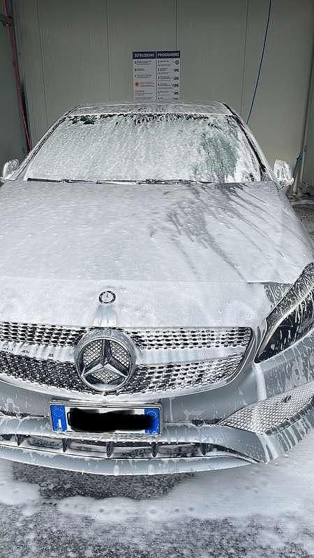 Usata Mercedes A180 Premium 109 CV (80 kW) 2016 Berlina