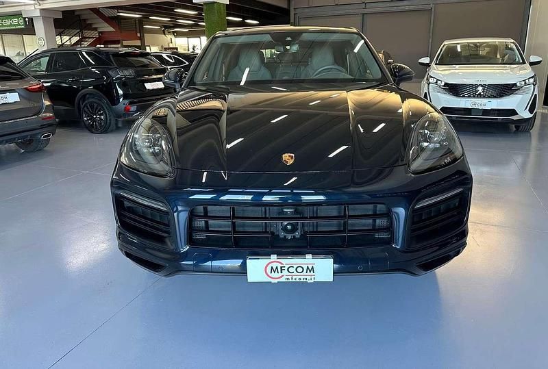Usata Porsche Cayenne Coupe 340 CV (250 kW) 2023 Blu/azzurro Coupé