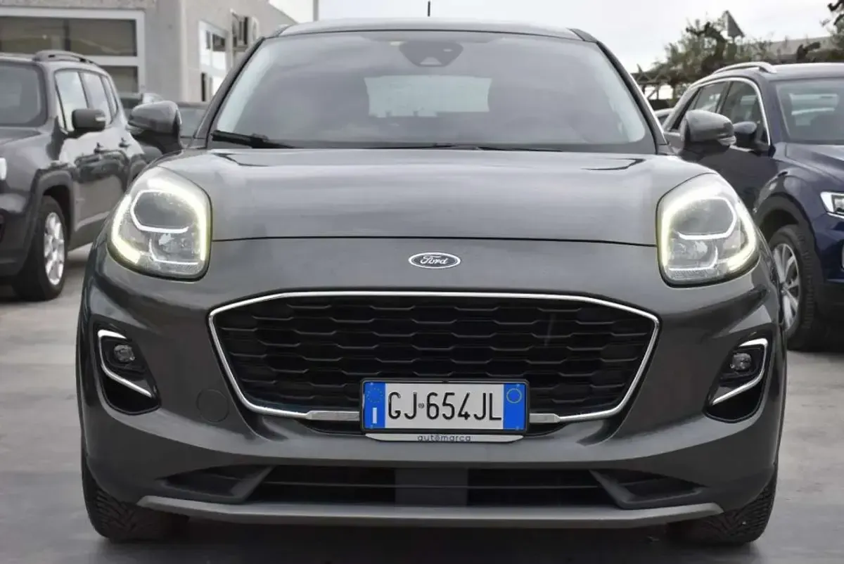 Usata Ford Puma Titanium 125 CV (91 kW) 2022 Grigio SUV