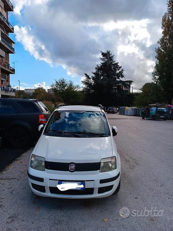 Usata Fiat Panda 69 CV (50 kW) 2011 Bianco Utilitaria