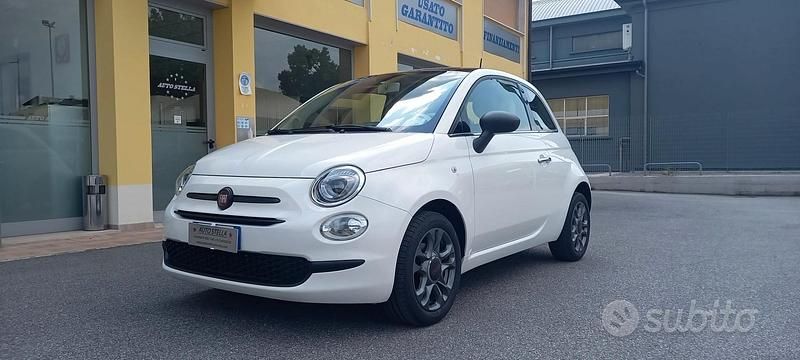 Bianco Usata 2017 Fiat 500 Lounge Tre volumi | 11.500 € (Cara) - Immagine 1/4