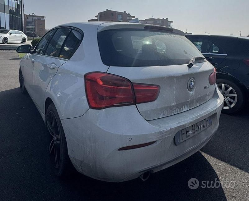 Usata BMW 116 Sport Line 116 CV (85 kW) 2016 Bianco pastello Utilitaria