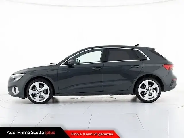 Usata Audi A3 Advanced Plus 204 CV (150 kW) 2024 Grigio Berlina