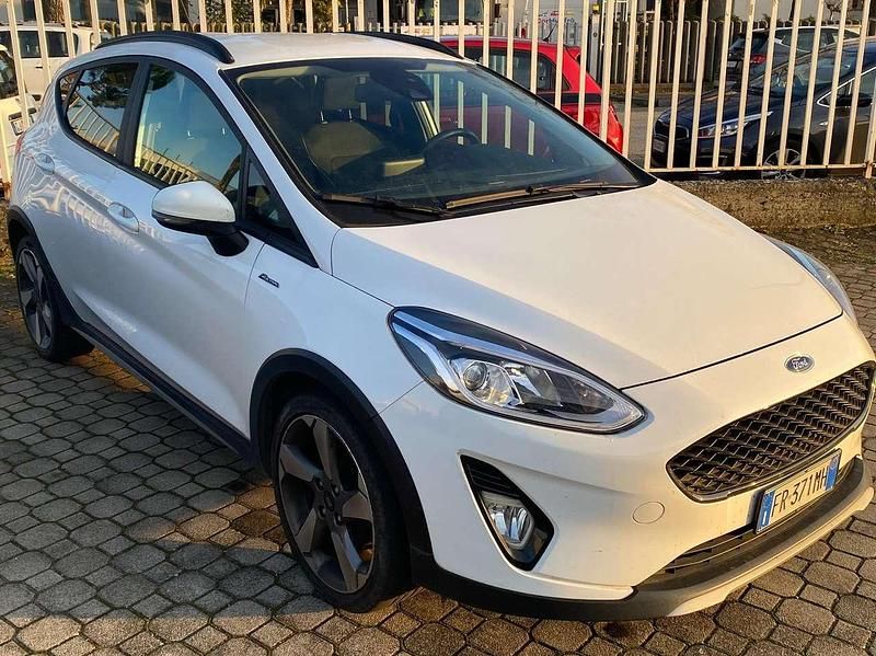Bianco Usata 2018 Ford Fiesta Active Tre volumi | 8690 € (Ottimo prezzo) - Immagine 1/4