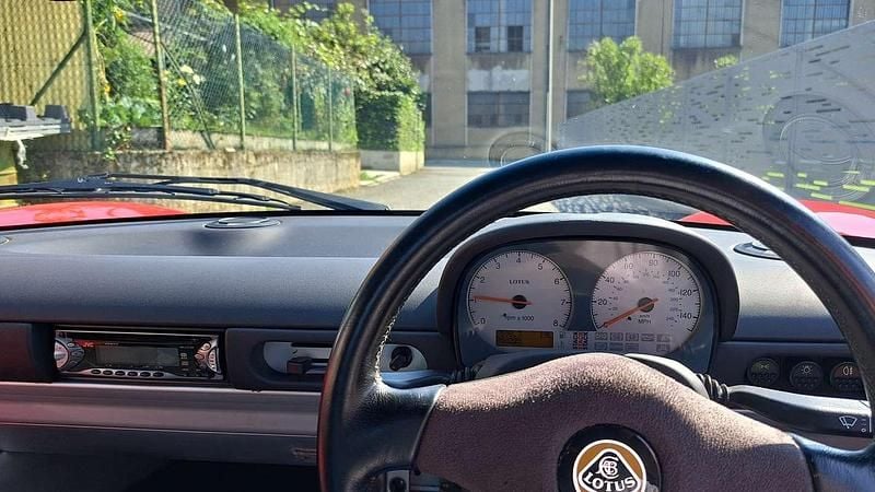 Usata Lotus Elise 121 CV (88 kW) 1997 Rosso Cabrio