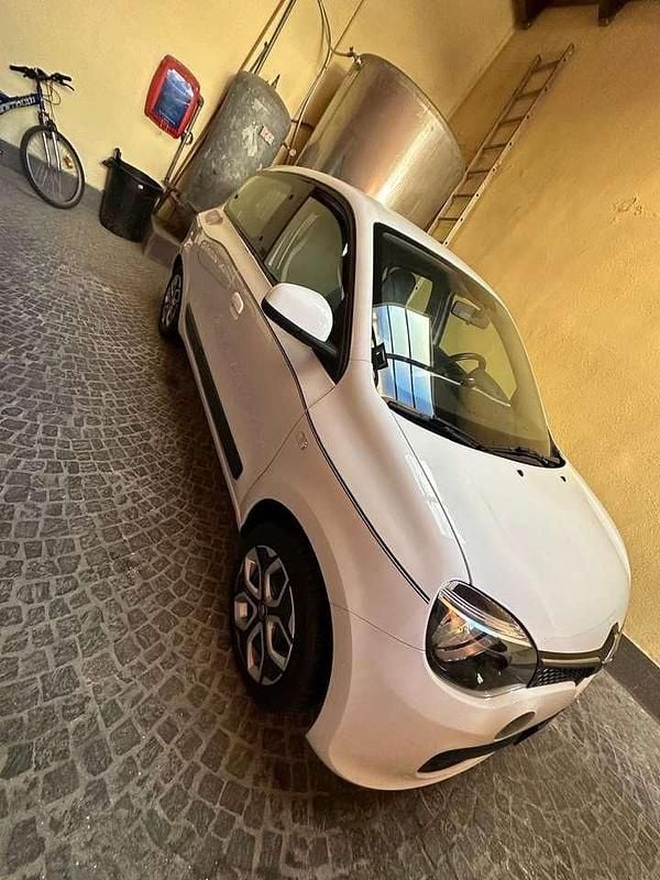 Usata Renault Twingo LE 90 CV (66 kW) 2017 Bianco Utilitaria