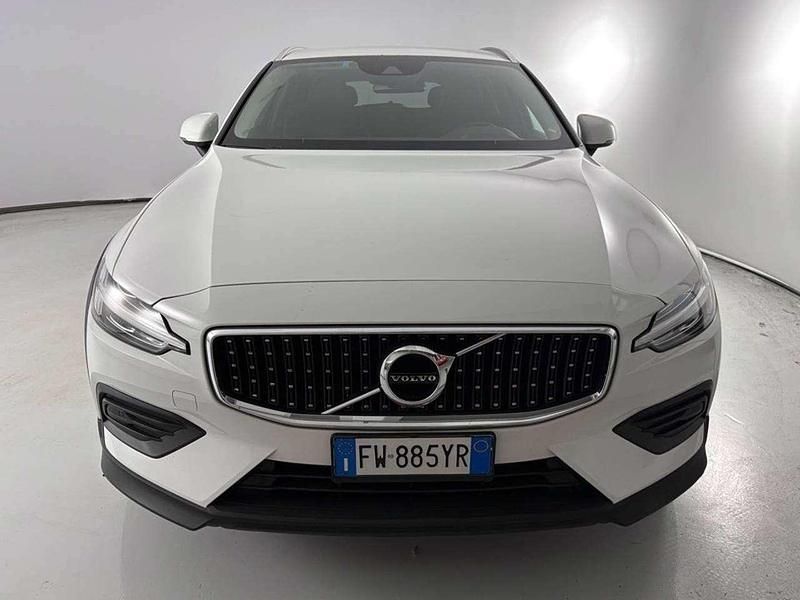 Usata Volvo V60 CC Business Edition 190 CV (139 kW) 2019 Bianco Station wagon