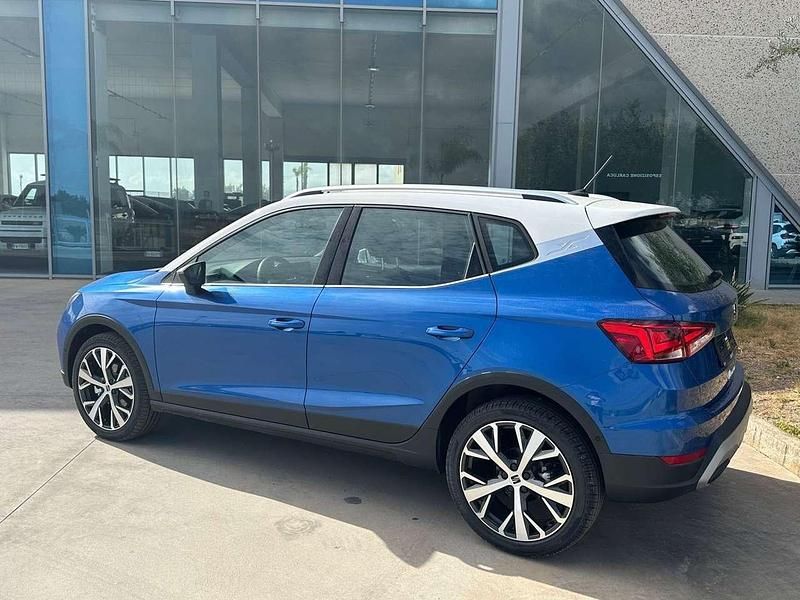 Nuova Seat Arona Xperience 110 CV (80 kW) 2025 Blu SUV