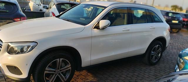 Usata Mercedes GLC220 Executive 170 CV (125 kW) 2018 Bianco SUV