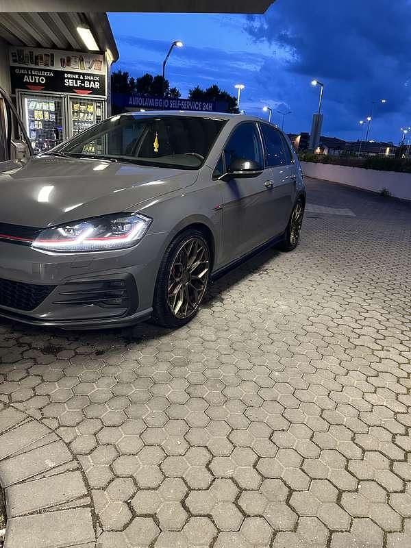 Usata VW Golf VII GTI 245 CV (180 kW) 2017 Grigio Berlina