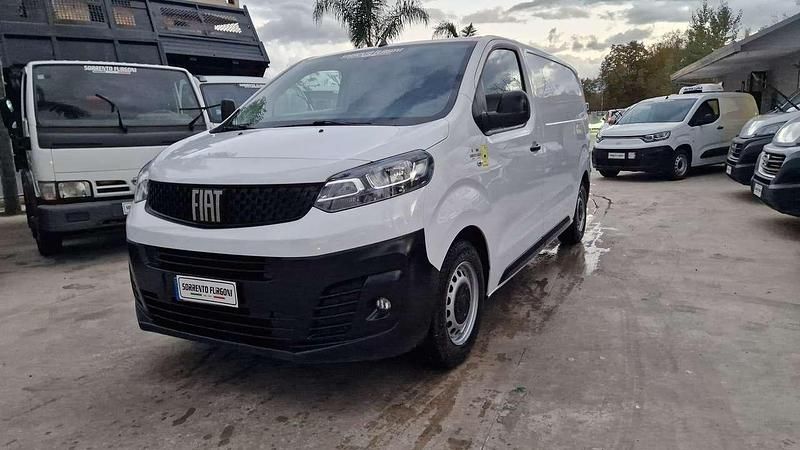 Bianco Usata 2023 Fiat Scudo Furgone | 18.990 € (Buon prezzo) - Immagine 1/4