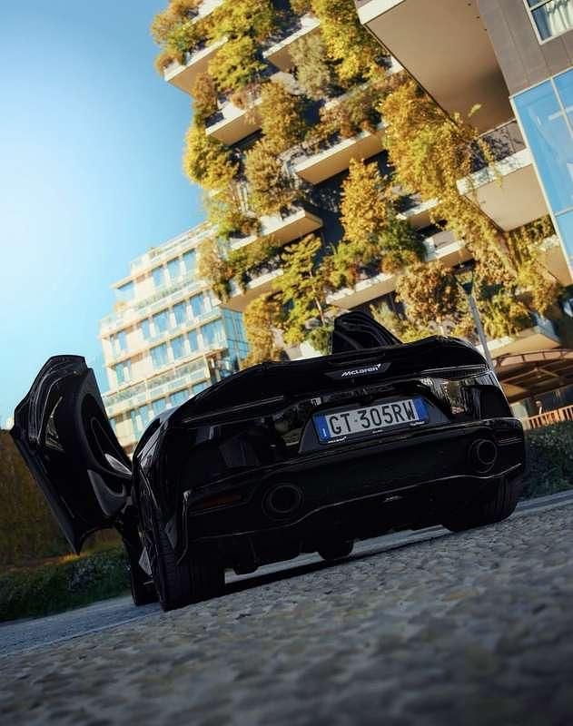 Usata McLaren GT 620 CV (456 kW) 2024 Coupé