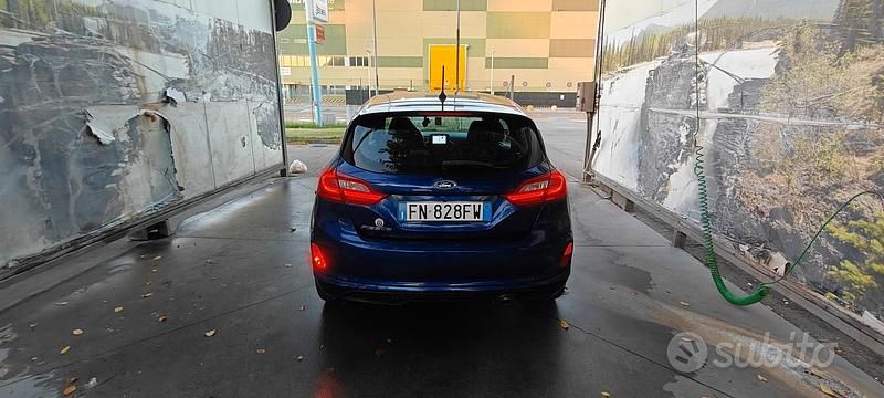 Usata Ford Fiesta ST-Line 100 CV (73 kW) 2018 Blu Utilitaria