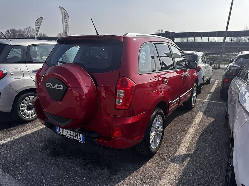 Usata EVO Evo 5 126 CV (92 kW) 2022 Rosso SUV