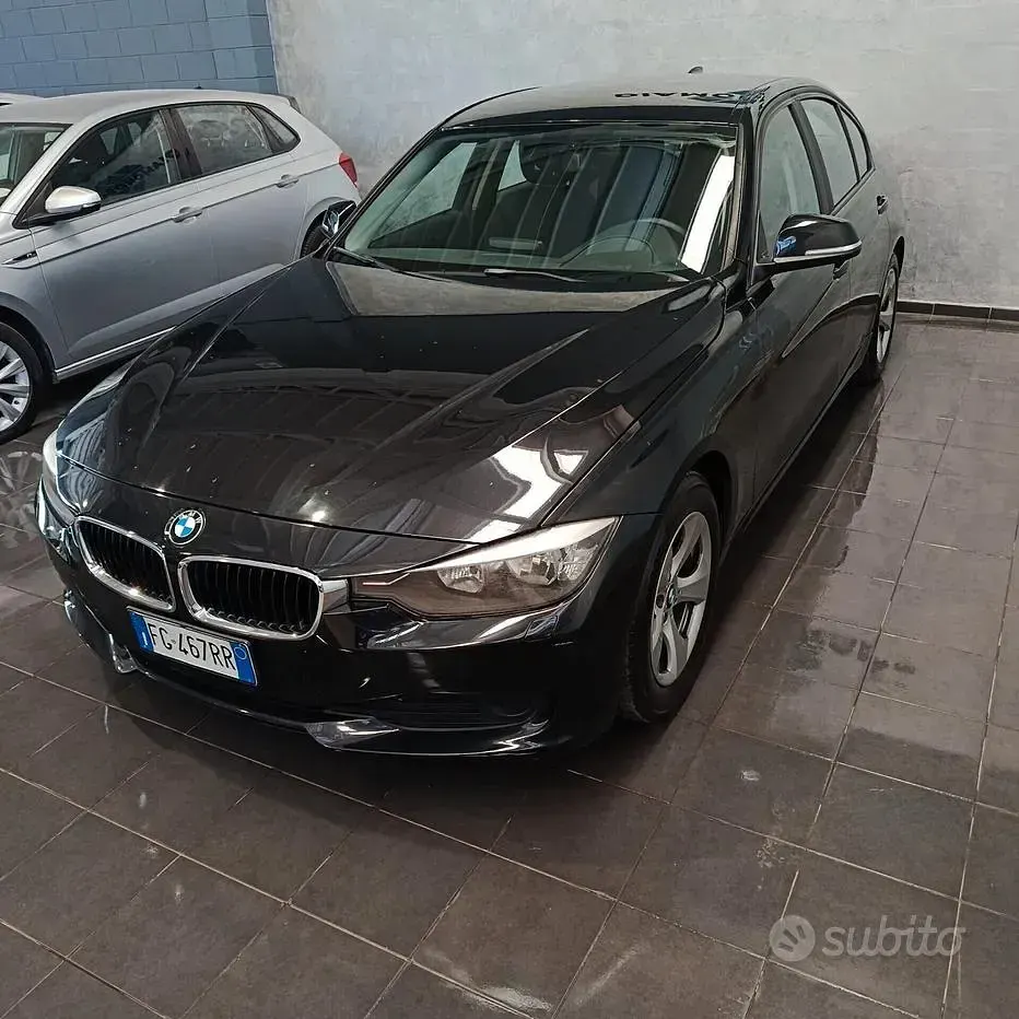 Usata BMW 320 163 CV (119 kW) 2012 Nero Berlina