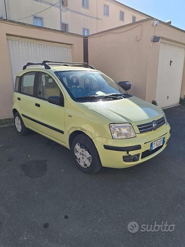 Usata Fiat Panda Emotion 60 CV (44 kW) 2005 Verde Utilitaria