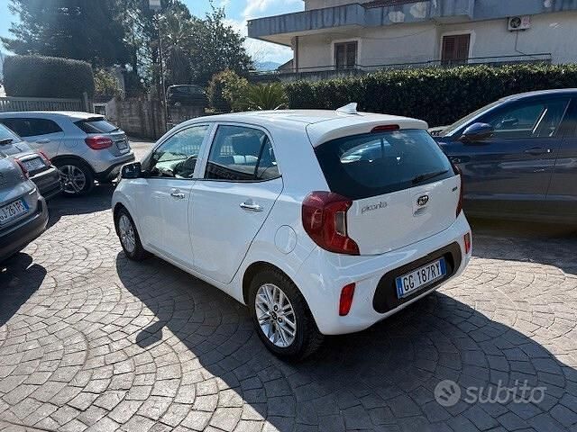 Usata Kia Picanto Style 65 CV (47 kW) 2021 Bianco Utilitaria
