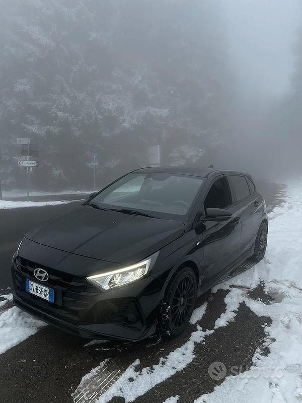 Usata Hyundai i20 N Line 101 CV (74 kW) 2024 Nero Utilitaria