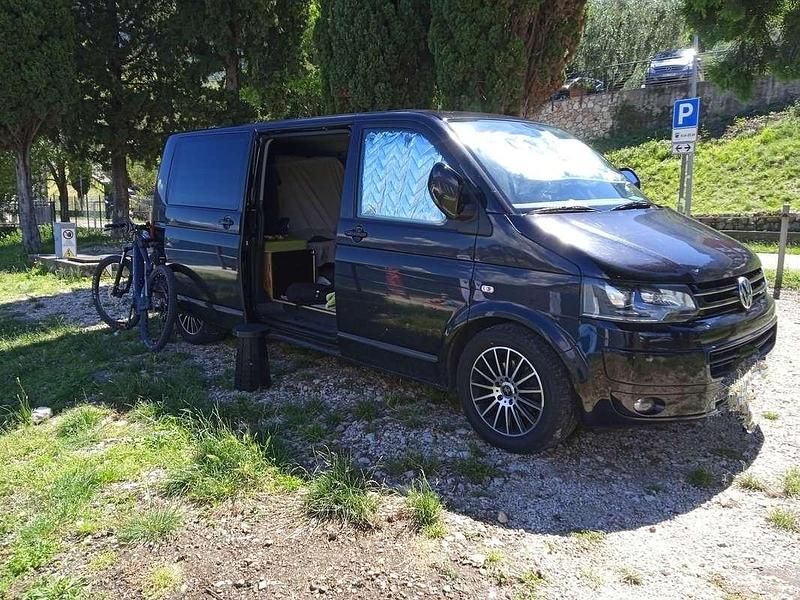 Usata VW Caravelle 114 CV (83 kW) 2011 Monovolume