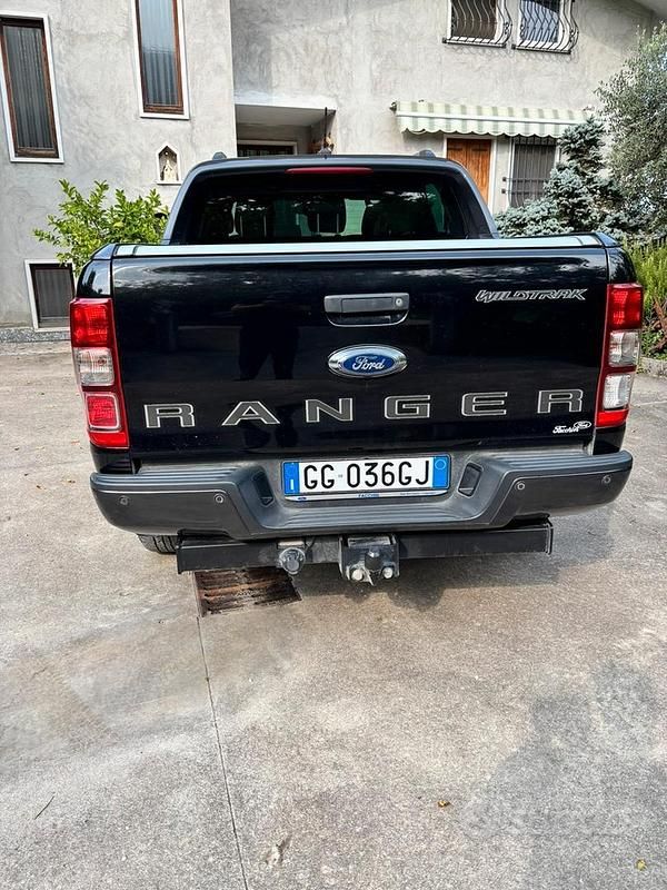 Usata Ford Ranger Wildtrack 170 CV (125 kW) 2021 Nero Pick-up