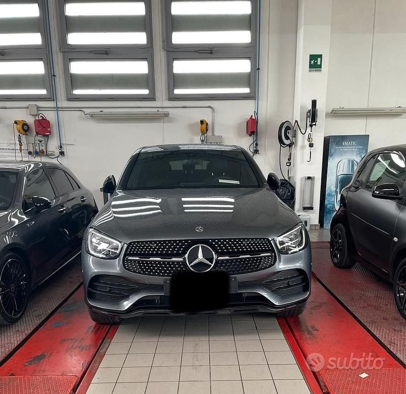 Usata Mercedes GLC220 Edition 194 CV (142 kW) 2023 Grigio Coupé