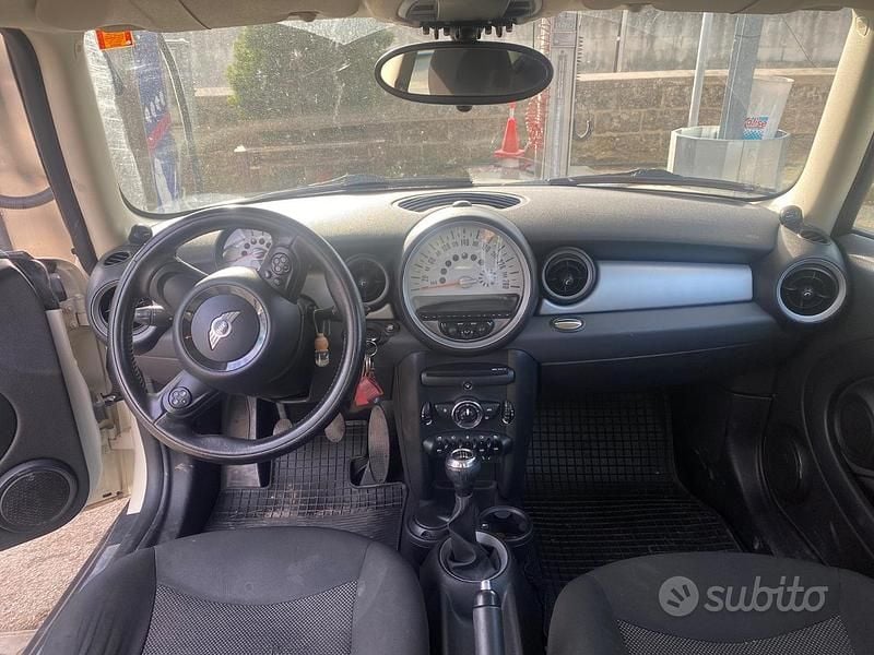 Occasion Mini Cooper D 112 PK (82 kW) 2011 Wit Hatchback