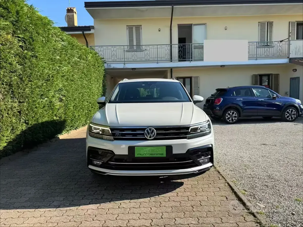 Usata VW Tiguan Advance 240 CV (176 kW) 2017 Bianco SUV