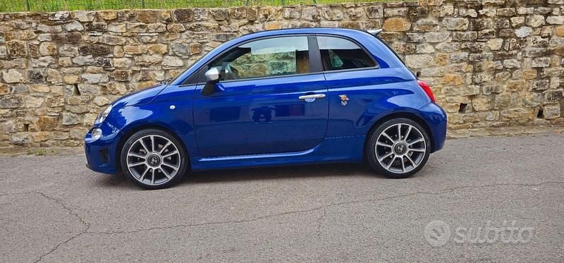 Usata Abarth 595 165 CV (121 kW) 2021 Blu Cabrio