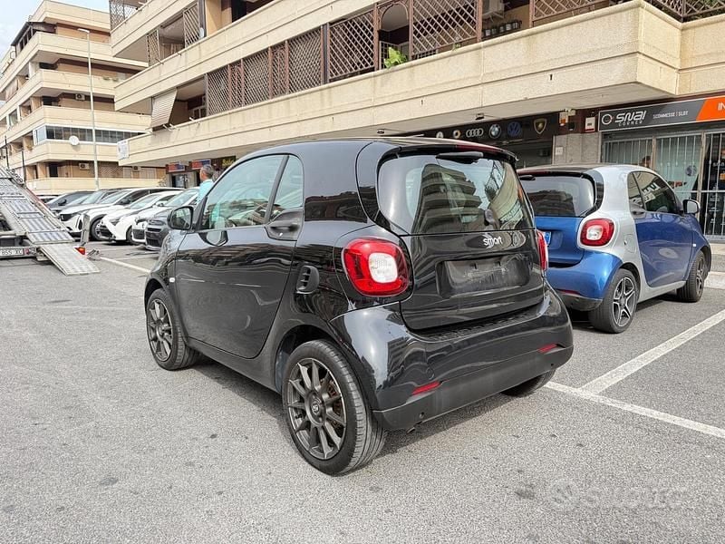 Usata Smart ForTwo Coupé 71 CV (52 kW) 2019 Nero Coupé