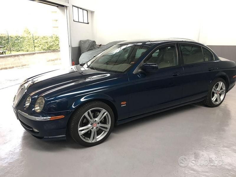 Usata Jaguar S-Type S 276 CV (202 kW) 2001 Blu Berlina