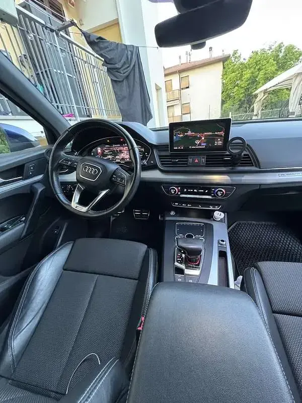 Usata Audi Q5 Ambiente 190 CV (139 kW) 2017 Blu SUV