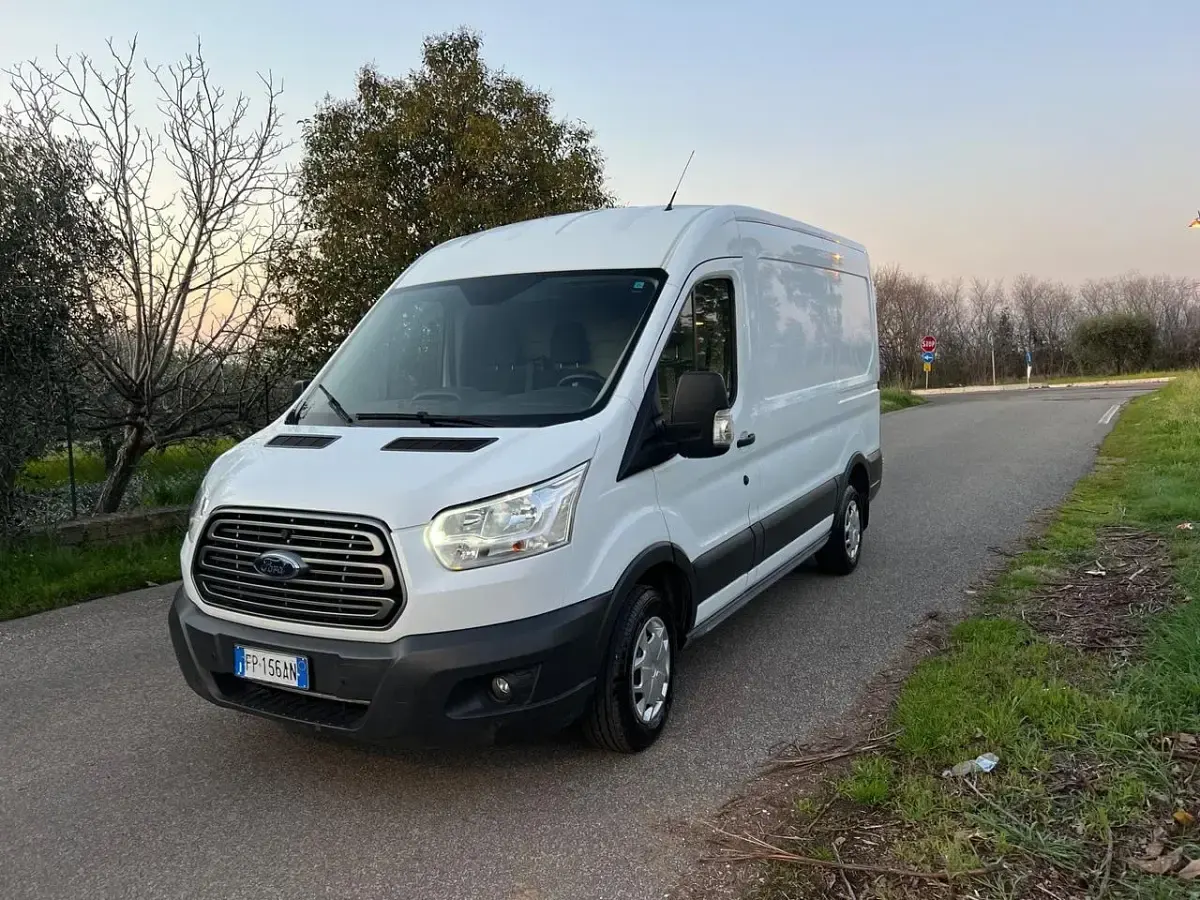 Usata Ford Transit Trend 130 CV (95 kW) 2018 Bianco