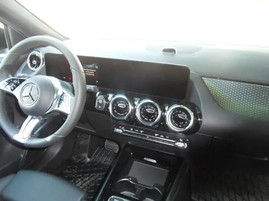 Nuova Mercedes GLA200 Progressive 150 CV (110 kW) 2026 Argento SUV