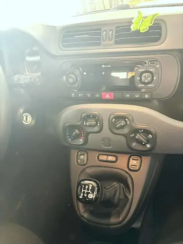 Usata Fiat Panda Easy 69 CV (50 kW) 2019 Blu/azzurro Utilitaria