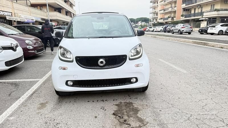 Usata Smart ForTwo Cabrio Passion 90 CV (66 kW) 2019 Bianco Cabrio
