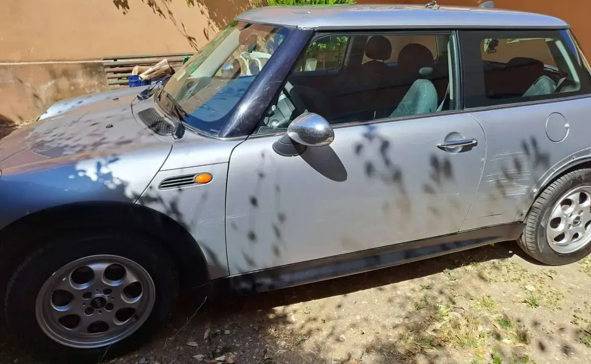 Usata Mini One D 75 CV (55 kW) 2005 Argento Utilitaria