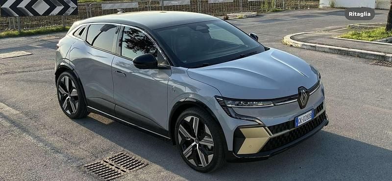Usata Renault Megane E-Tech Iconic 160 kW (218 CV) 2022