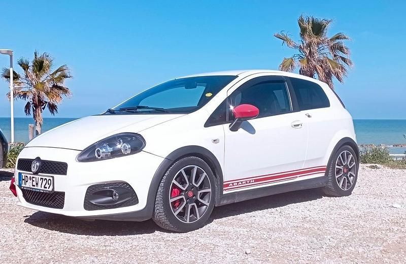 Usata Fiat Grande Punto Abarth 155 CV (114 kW) 2008 Bianco Utilitaria