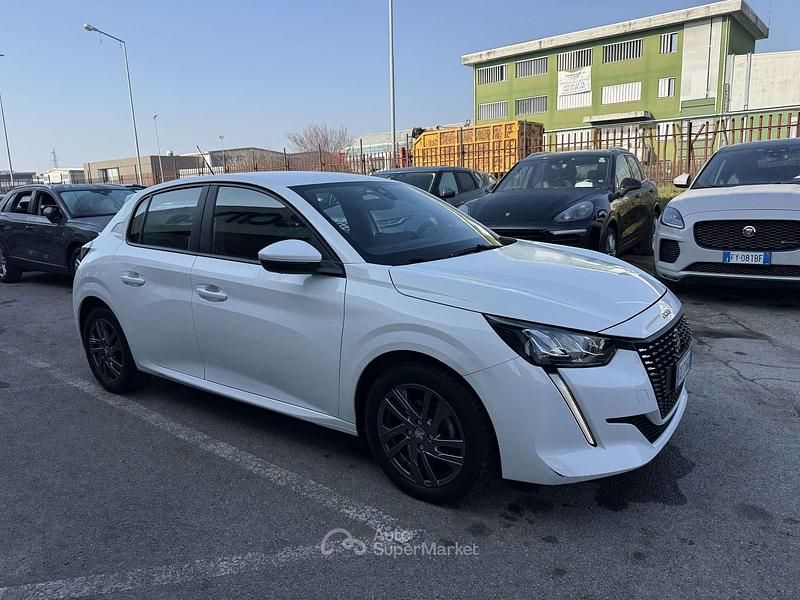 Usata Peugeot 208 75 CV (55 kW) 2021 Bianco Utilitaria