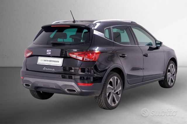 Begagnad Seat Arona FR 110 HK (80 kW) 2024 Svart SUV