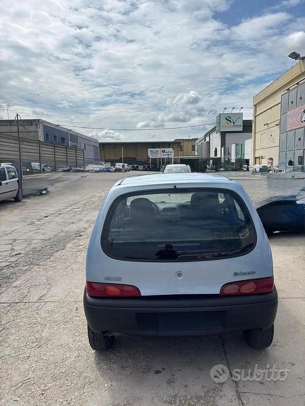 Usata Fiat 600 2003 Blu Utilitaria