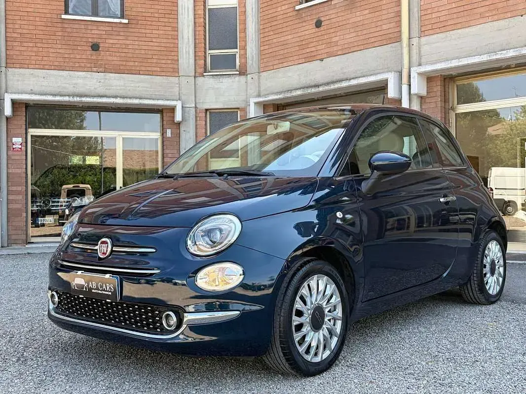 Usata Fiat 500 Lounge 69 CV (50 kW) 2016 Blu/azzurro Utilitaria